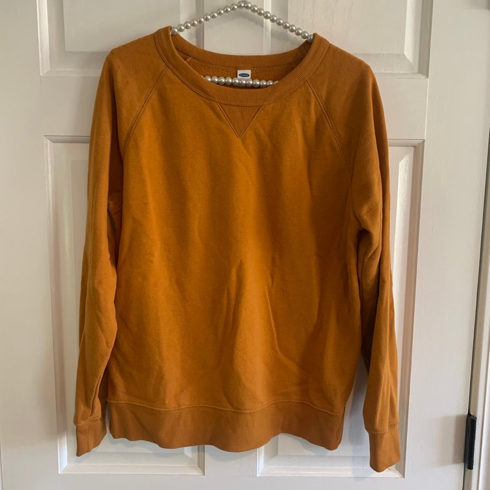 Old Navy Ladies Mustard Crew Neck Long Sleeve Sweatshirt Size M